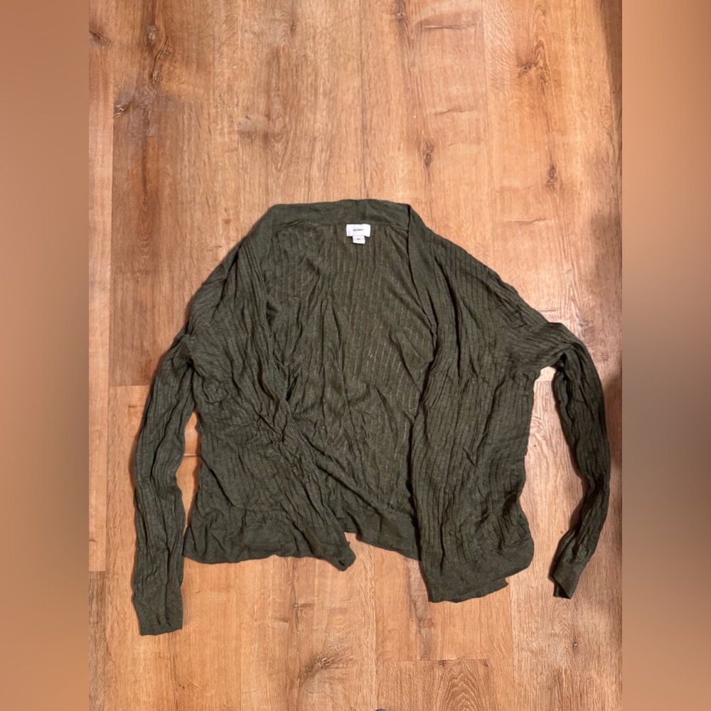Old navy cardigan